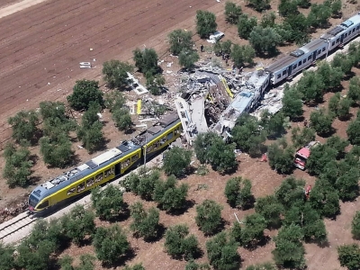 Столкновение поездов в Италии - 27 погибших, 50 раненых