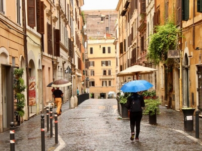 В Риме и Неаполе закрыли школы из-за дождя