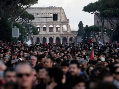 Радикализм - итальянцы хотят реального решения проблем