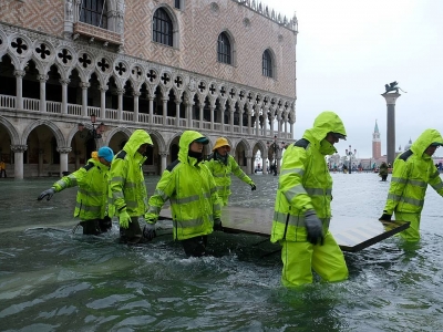 Третье наводнение в Венеции за неделю – что будет с городом?