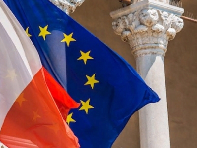 Италия получит от ЕС 250 миллиардов евро на восстановление 