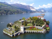 Итальянское правительство продает острова, замки и монастыри