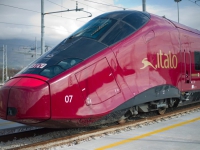 Президента Итальянской железнодорожной сети поймали на взятке