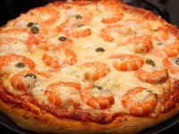 Итальянская пицца из-за мигрантов сошла с ума  