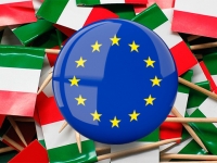 Гражданам ЕС, проживающим в Италии, больше не нужно переводить и апостилировать свои документы