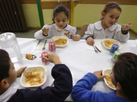 Высший Суд Италии запретил детям приносить обеды с собой в школу