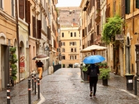 В Риме и Неаполе закрыли школы из-за дождя