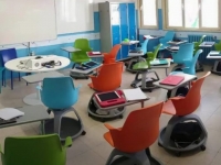 В итальянских школах одиночные кресла заменят школьные парты