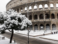Ледяной фронт принес в Италию сибирскую погоду, но лыжные курорты закрылись, не успев открыться