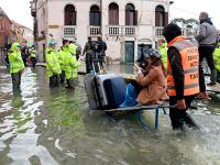 Катастрофическое наводнение в регионе Эмилия-Романья, Италия. Власть борется с последствиями стихии.